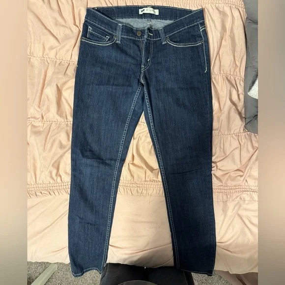 Levi’s Women's 524 Too Superlow Dark wash jeans - Picture 2 of 5